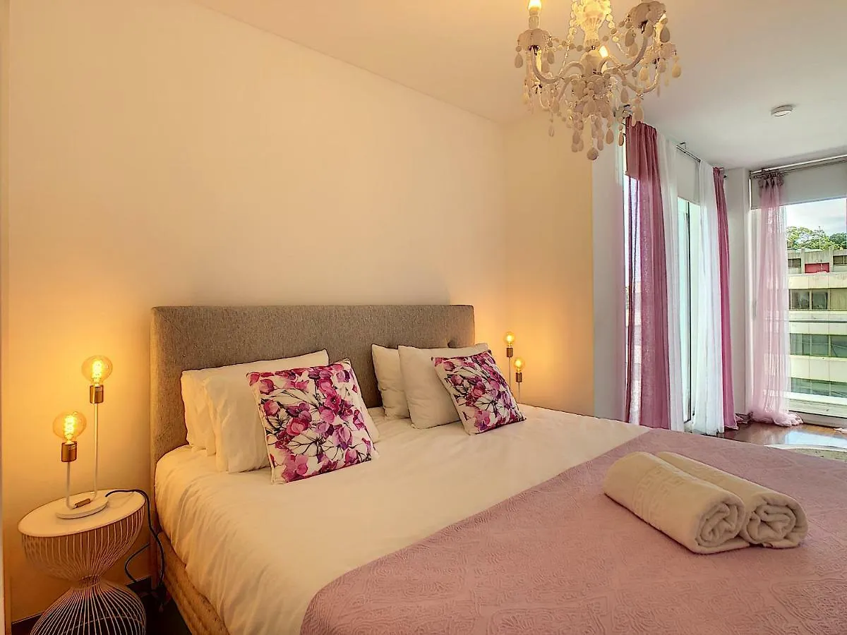 Apartment Sunniva By Lovelystay Funchal  Funchal (Madeira)